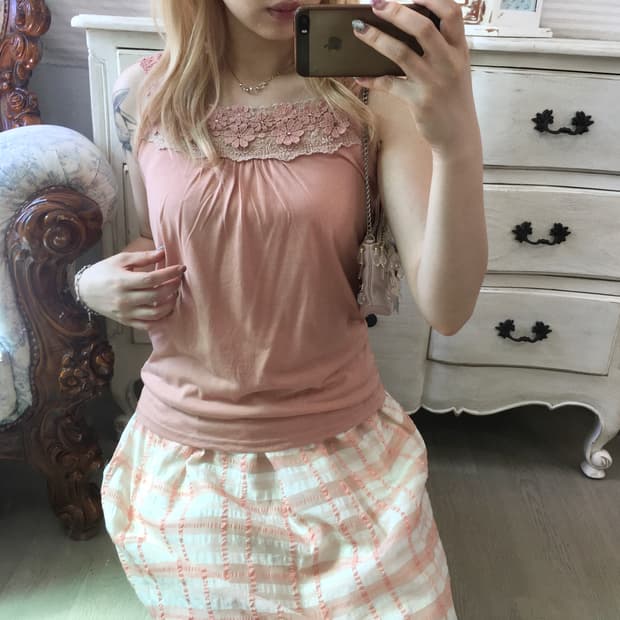 axes femme 핑크 크로셰 레이스 슬리브리스