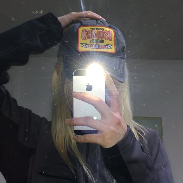 투티/0363 DSQUARED 2 차콜 빈티지 Y2K 캡 모자 패치 로고