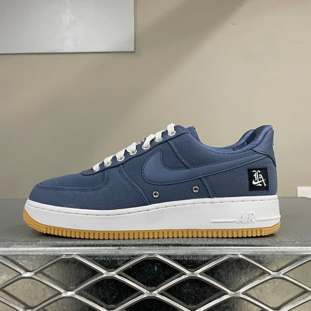 나이키 에어포스 1 로우 웨스트 코스트 270