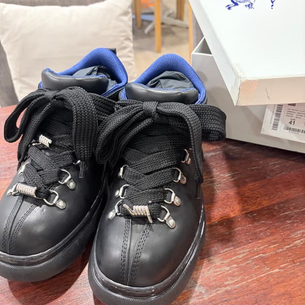 버버리 트랙 부츠 블랙 41사이즈