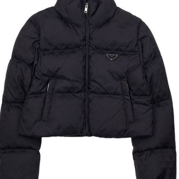 프라다 리나일론 크롭패딩