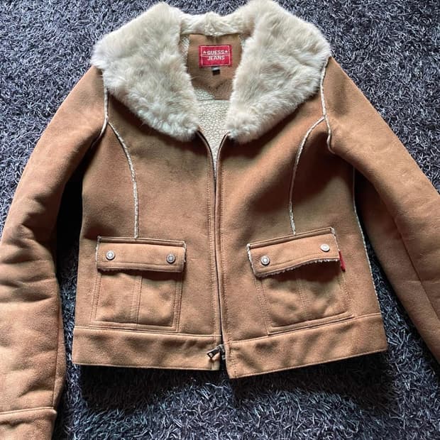 [90size] 게스 우먼스 무스탕