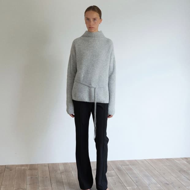 더머스켓 alpaca high neck knit