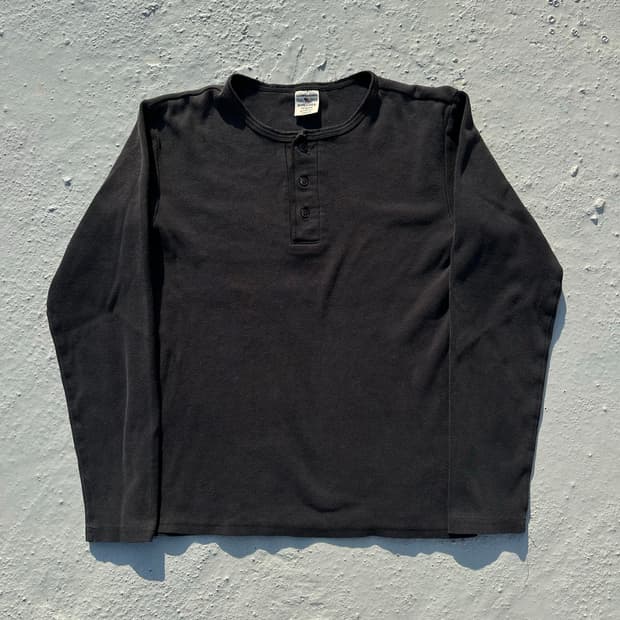 JPN Avirex 아비렉스 헨리넥 이너 셔츠