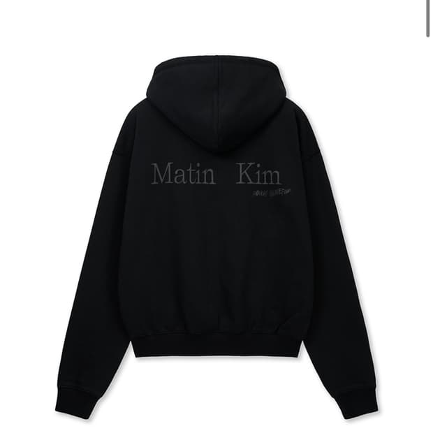 [새상품] 마뗑킴 백 로고 에센셜 후디 집업 블랙