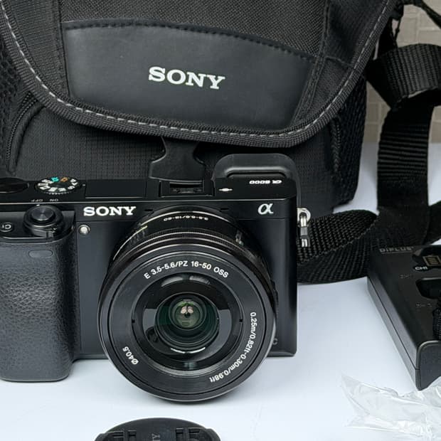소니 A6000 블랙 미러리스 카메라 706컷