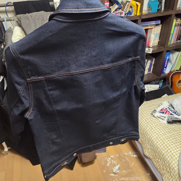 [내고가능][새상품]모드나인 생지 데님 자켓