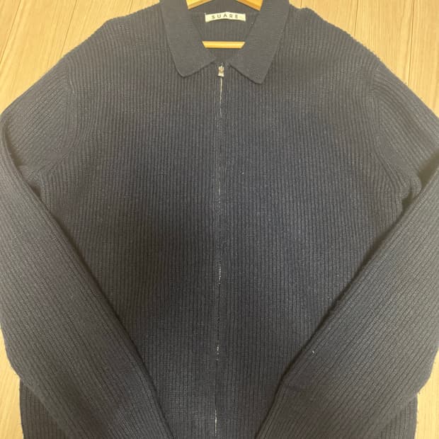 수아레 하찌 투웨이 니트집업 네이비