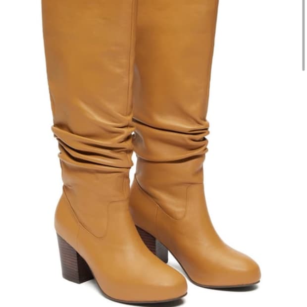 다이닛 롱부츠 브라운 RIMPLE LONG BOOTS IN GOLDEN