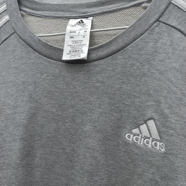 아디다스 맨투맨 그레이 여95