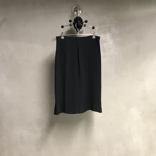 프라다 블랙 스커트 42(W)