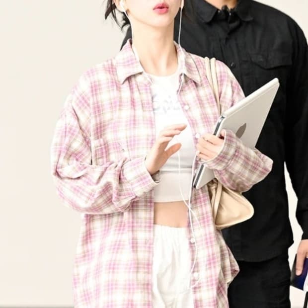 셋업이엑스이 카리나 셔츠