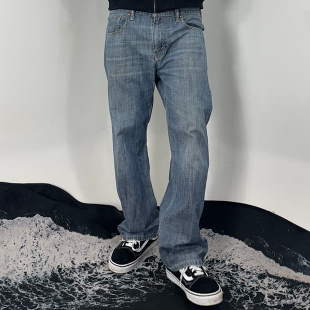 00‘s Levi’s 569 Loose Straight