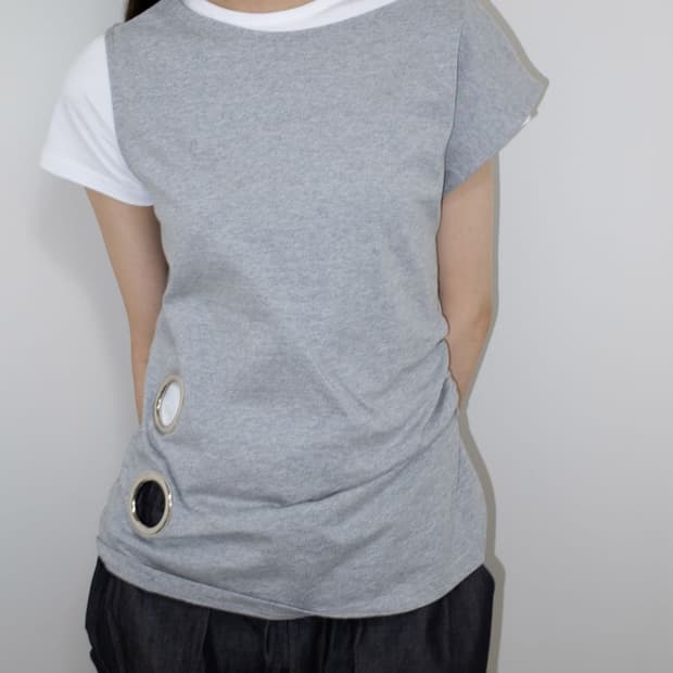 온스카 루즈 슬리브리스 그레이