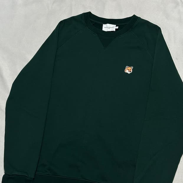 L 메종키츠네 폭스 헤드 패치 그린 맨투맨