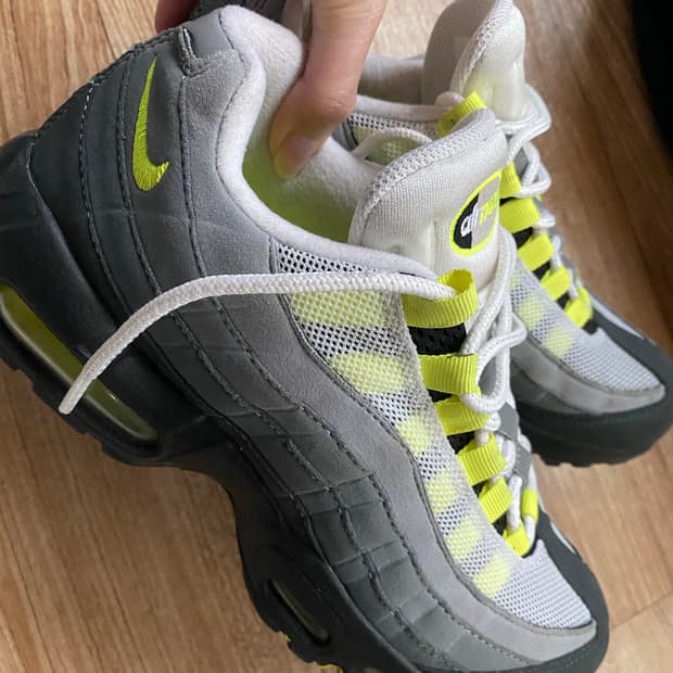 나이키 에어맥스 95 OG 네온 240