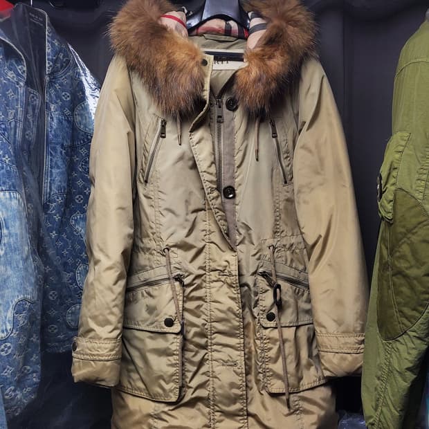 버버리 브릿 구스다운패딩 