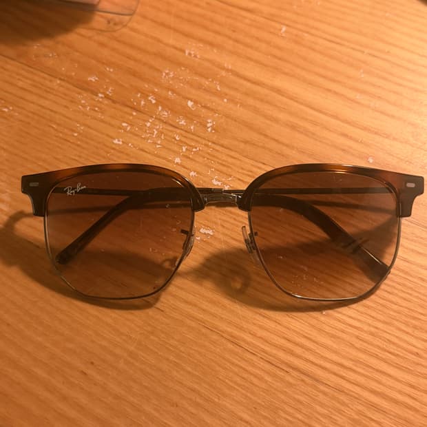 레이벤 NEW CLUBMASTER RB4416(F) 710/51