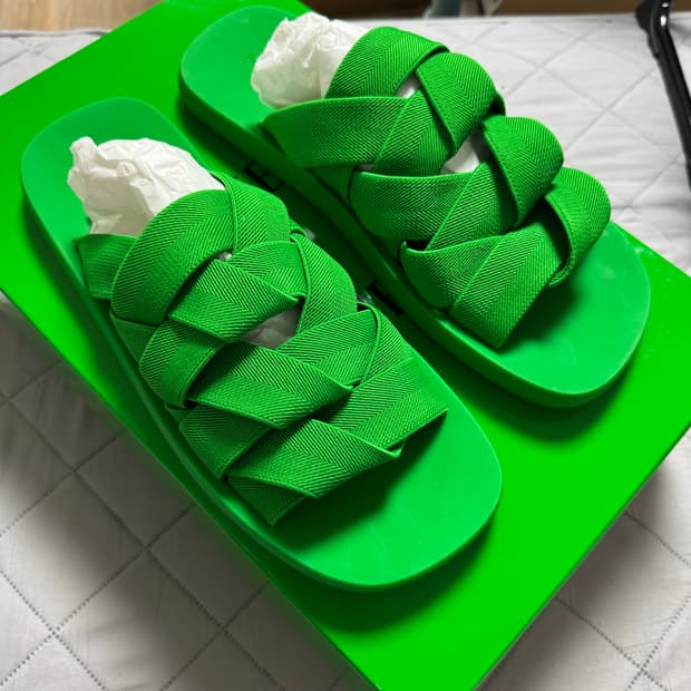 [42] 보테가베네타 인트레치아토 우븐 슬라이드 남성 샌들