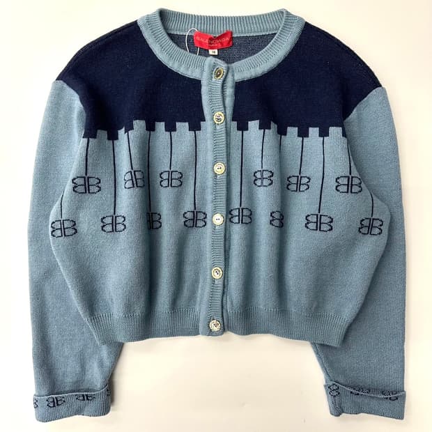  발렌시아가 블루 BB로고 금장단추 크롭 가디건