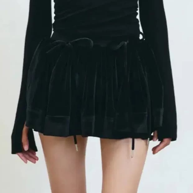 더티스 벨벳 리본 스커트