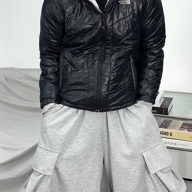 노스페이스 블랙 유광 경량패딩 자켓 90