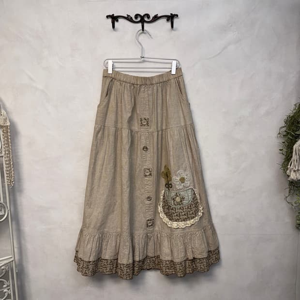 Beige bohemian floral patch lace long sk
