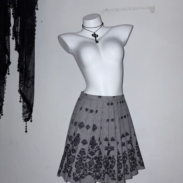 해골 & 고딕 문양 플리츠 스커트💀 고스 펑크 공겜여주 
