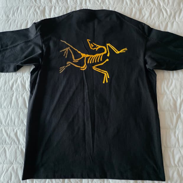 아크테릭스 티셔츠 M