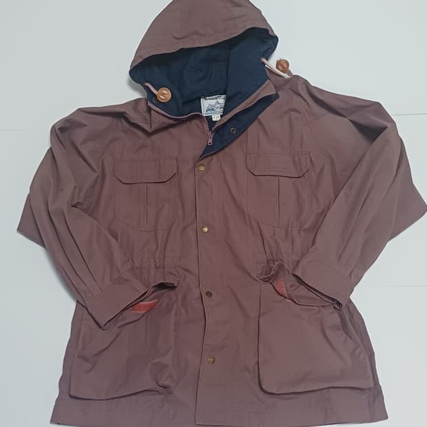 M 자주색 후드 야상