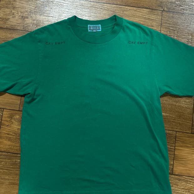 cav empt 반팔티셔츠 s사이즈