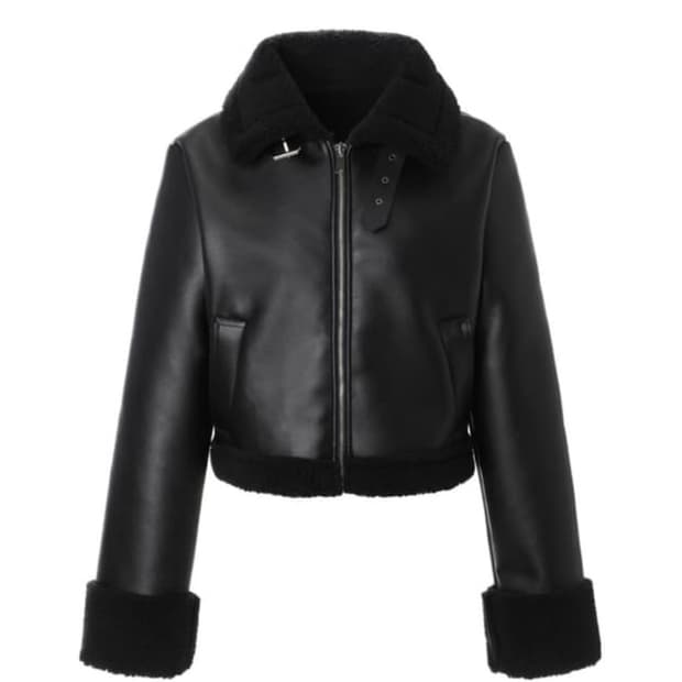 카키포인트 미니 크롭 무스탕 블랙