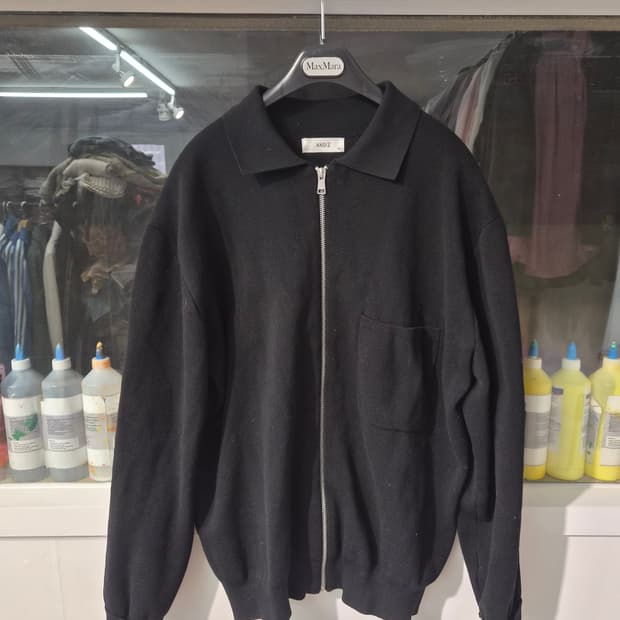 105) ANDZ 앤드지 니트 집업 팝니다