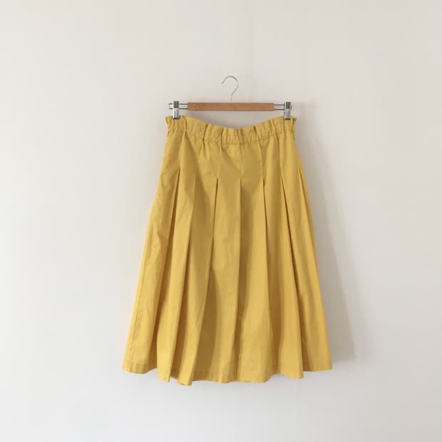 canary pleats skirt