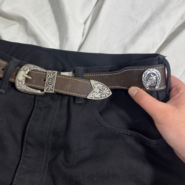 빈티지 홀스슈 콘초 웨스턴 레더 벨트
