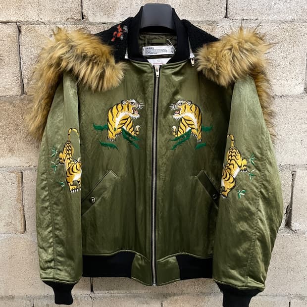 다이리쿠 스카잔 퍼 자켓