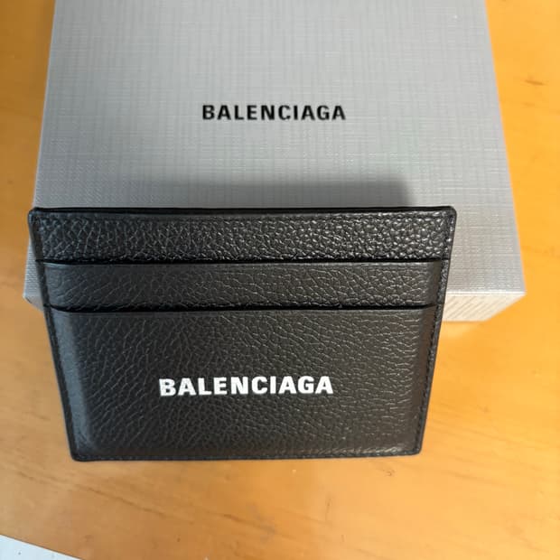 발렌시아가 카드 지갑