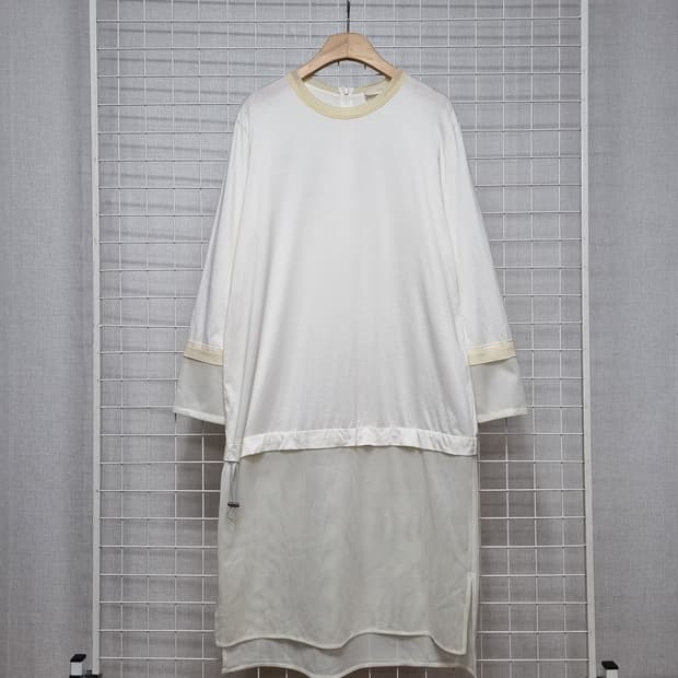 르베이지 원피스 (봄.여름)