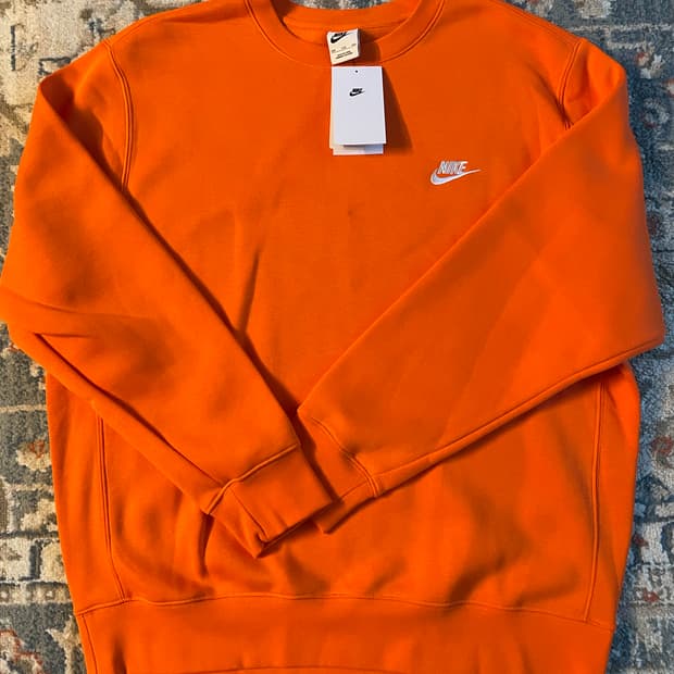 나이키 스포츠웨어 클럽 맨투맨 (새제품.XXL)