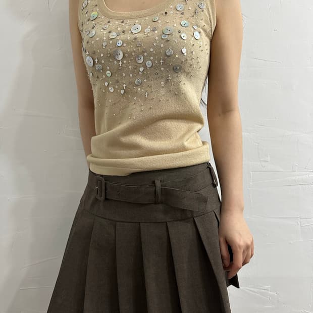 stud detail sleeveless