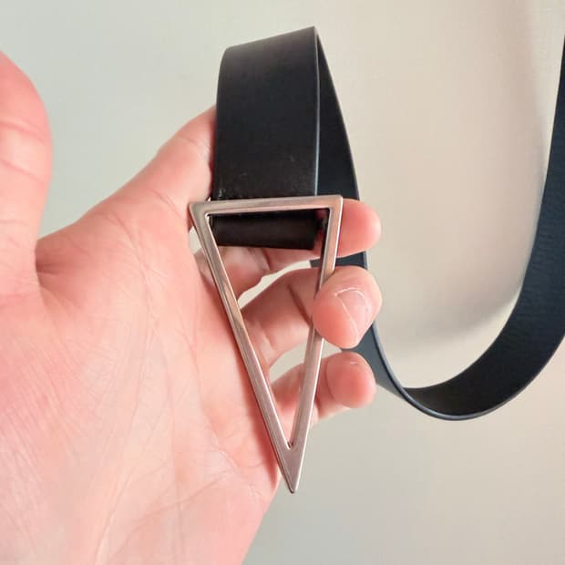 보테가베네타 트라이앵글 벨트