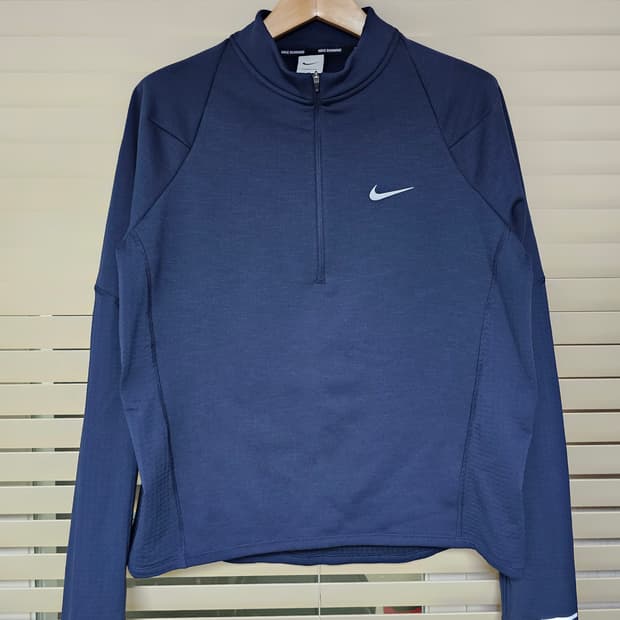 나이키 엘리먼트 리펠 써마핏 하프집 러닝탑 XXL(110)