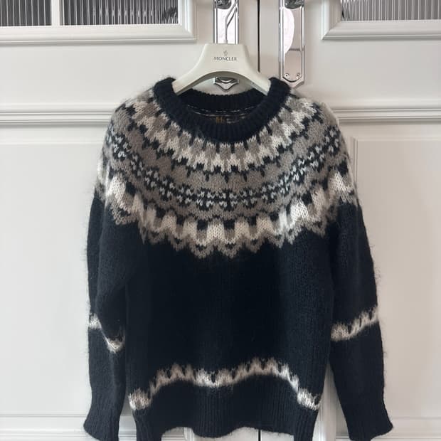 바토너 모헤어 니트