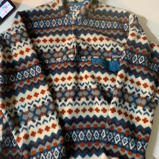 파타고니아 신칠라 플리스 풀오버 M