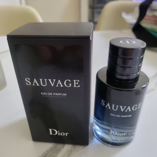 디올 소바쥬 오드퍼퓸 60ML