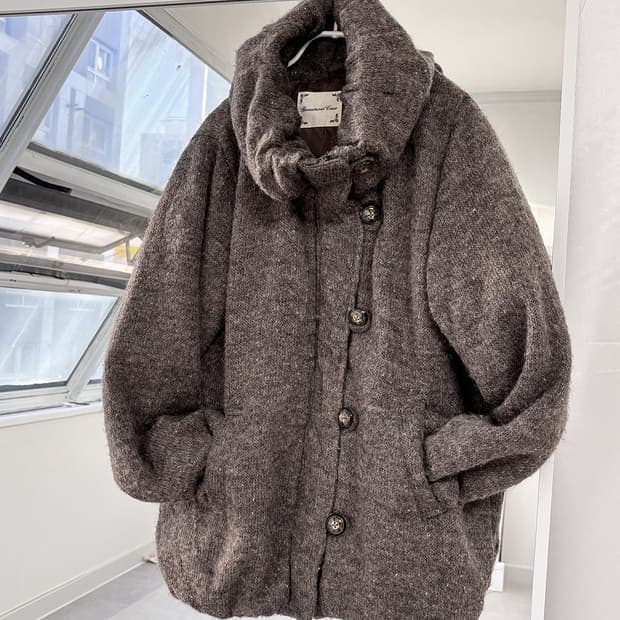 ehon vintage보카시 니트 하이넥 점퍼