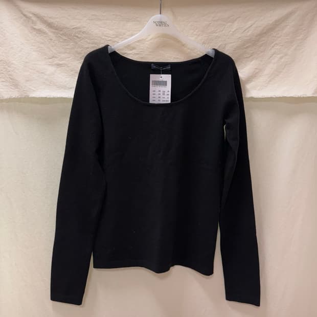 브랜디멜빌 오픈숄더 니트티셔츠