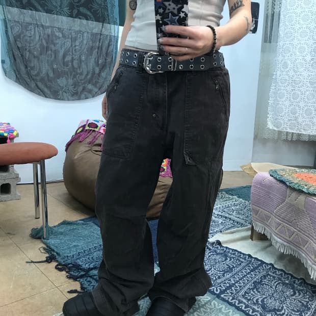 베이직하우스 더블니 퍼티그팬츠