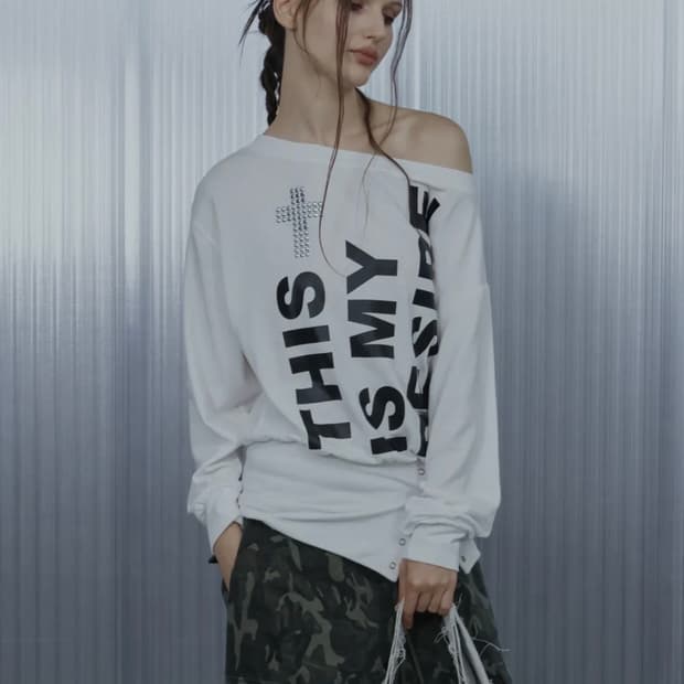 셋업이엑스이 볼드 레터링 루즈 탑