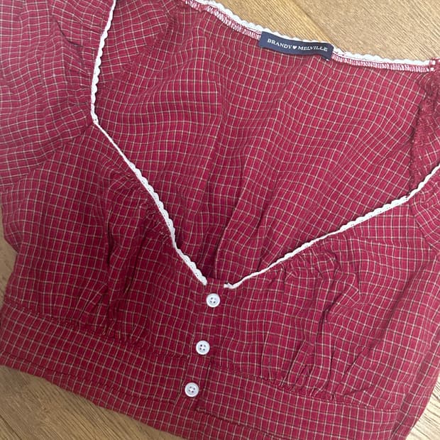 브랜디멜빌 블레어 탑 (아현 착용)